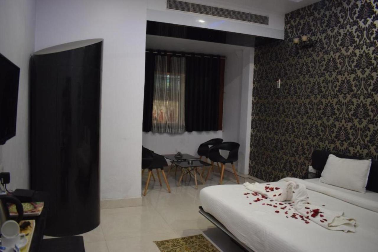 Hotel The Hills, Ambikāpur Exteriér fotografie